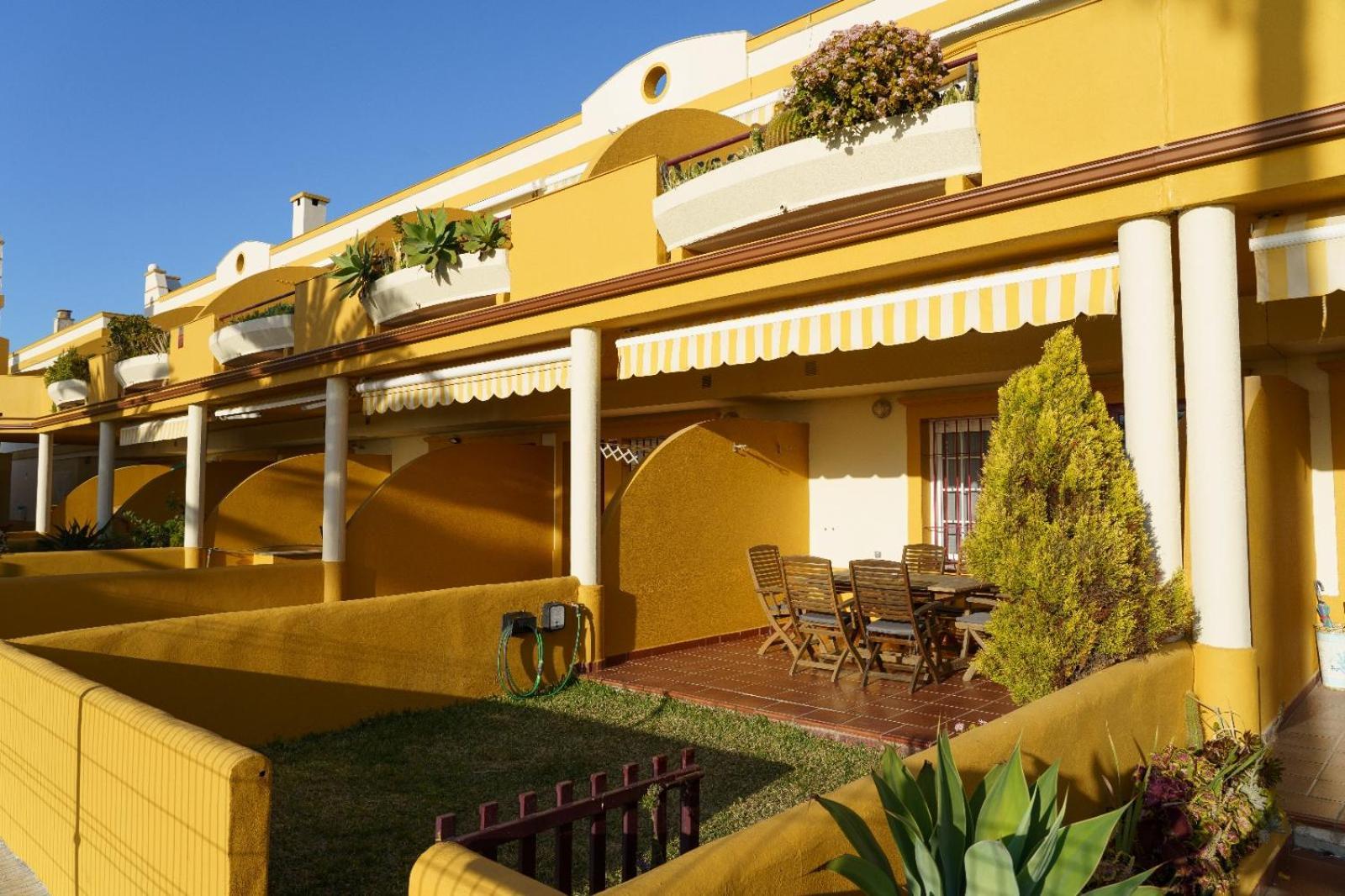 La Tortuga I, Encantador Apartamento Con Garaje En Primera Linea De Playa Tarifa Exterior photo